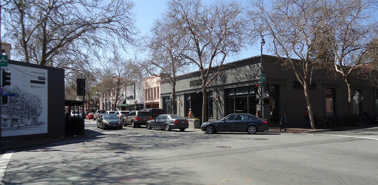 Palo Alto University Avenue streetscape